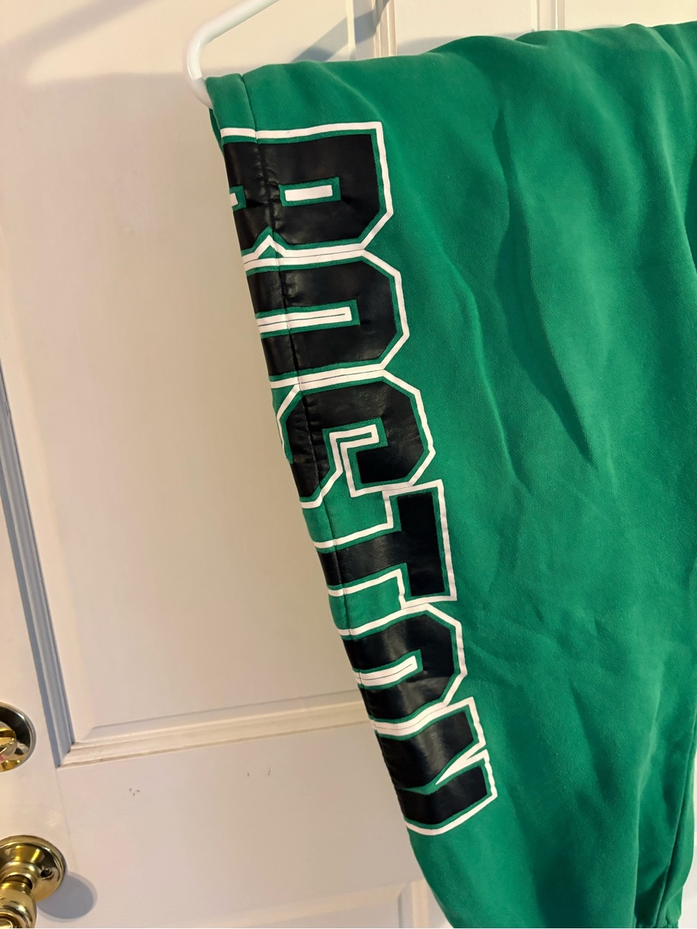 PINK Victoria's Secret Green NBA Fleece Sweatpants - Picture 5 of 6